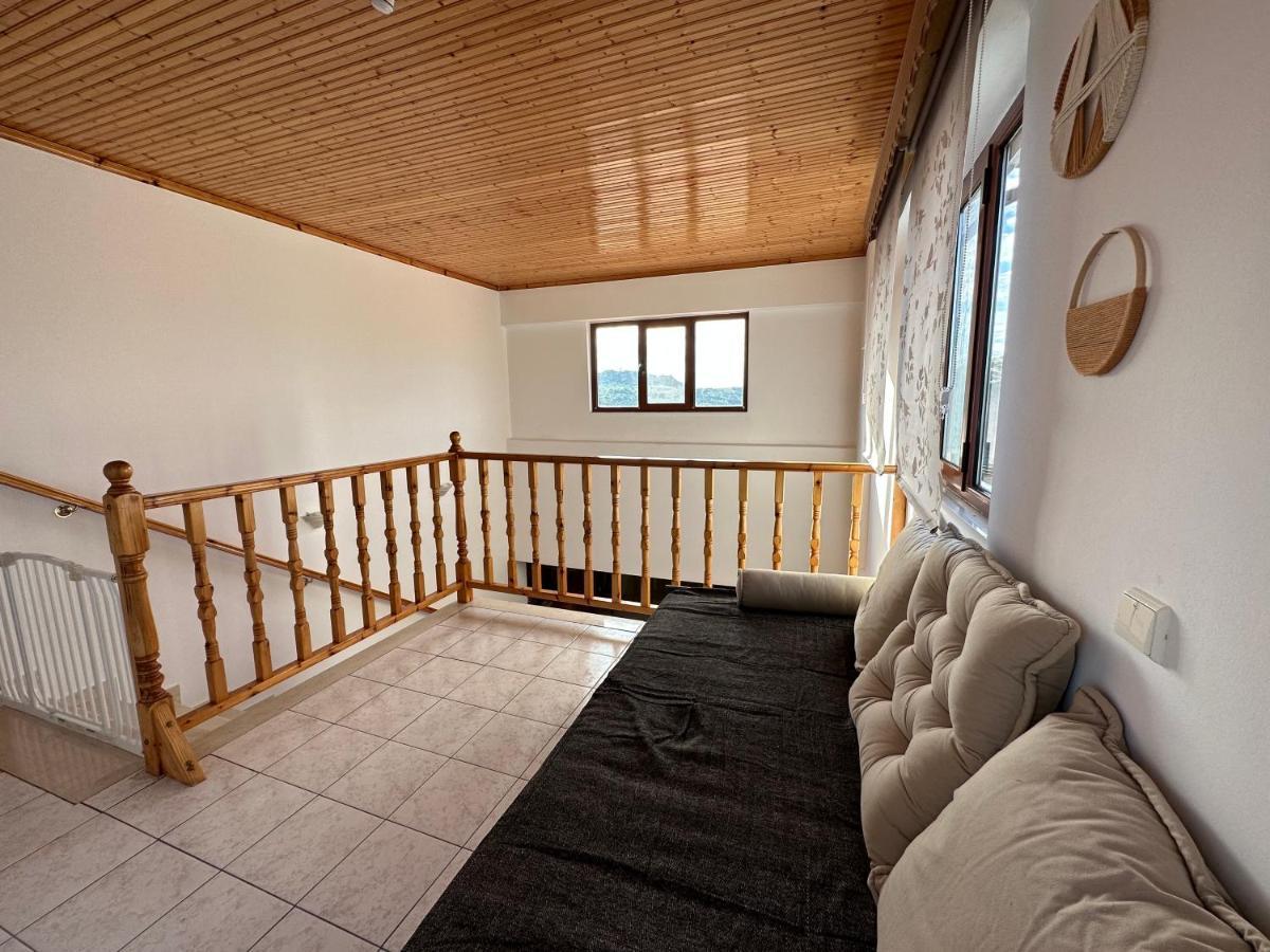 Bacchus Villa *
